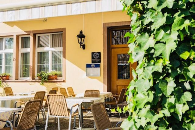 Allschwil Hotel Roessli מראה חיצוני תמונה